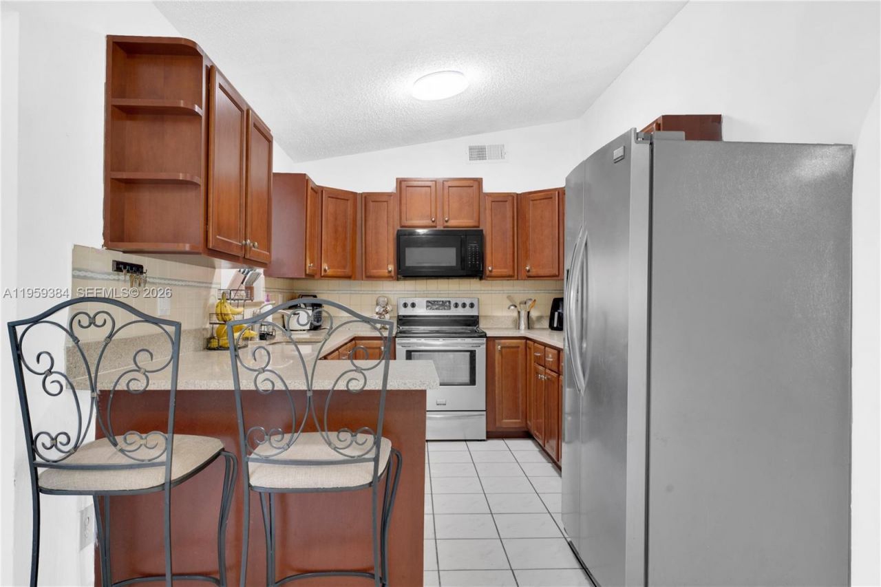 28705 SW 142nd Ct, Homestead, FL 33033 Photo