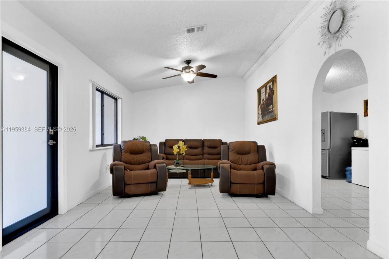28705 SW 142nd Ct, Homestead, FL 33033 Photo