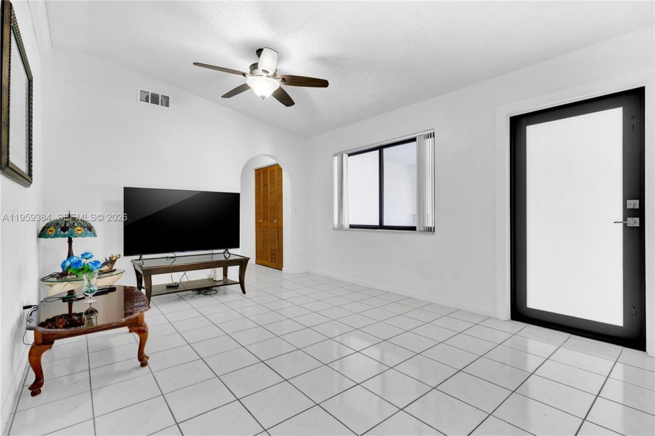 28705 SW 142nd Ct, Homestead, FL 33033 Photo