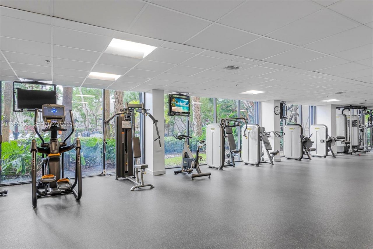 540 Brickell Key Dr, Unit 500, Miami, FL 33131 Photo