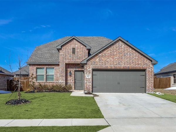 552 Brook View Drive, Van Alstyne, TX 75495