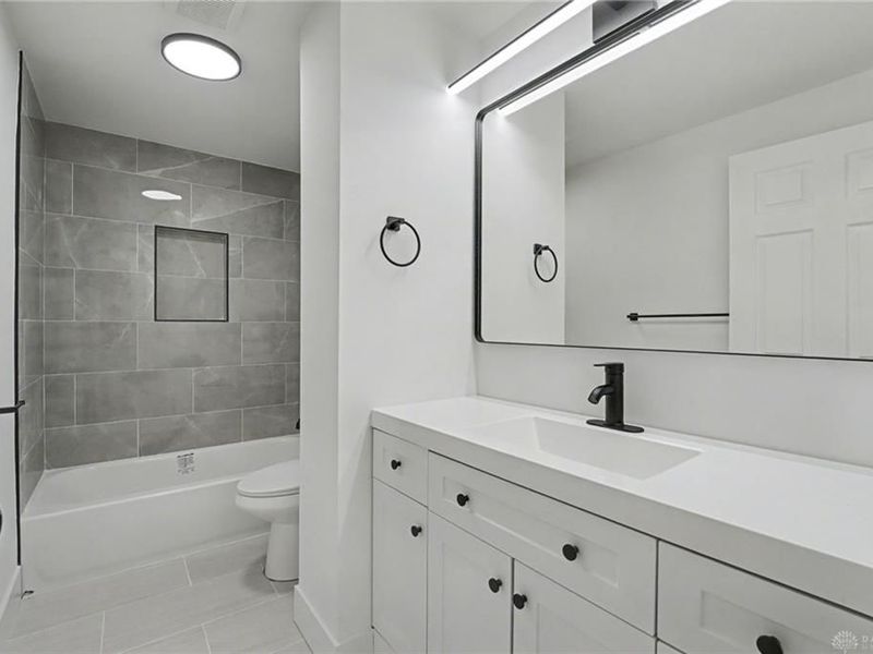 628 Jamestown Drive, Miamisburg, OH 45342 Photo 19