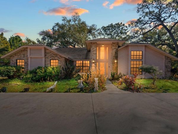 2501 E DIANA STREET, TAMPA, FL 33610