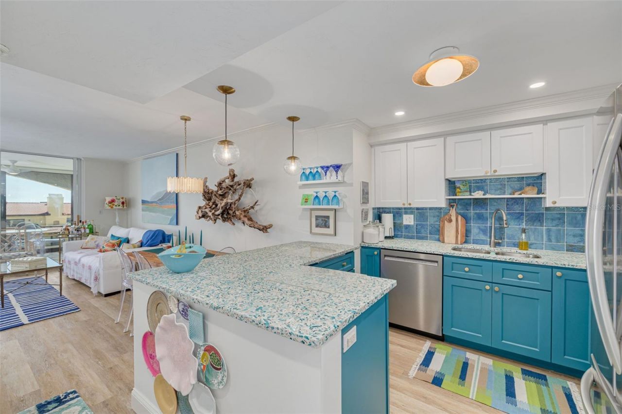 8710 Midnight Pass Road, Unit 501b, Sarasota, FL 34242 Photo