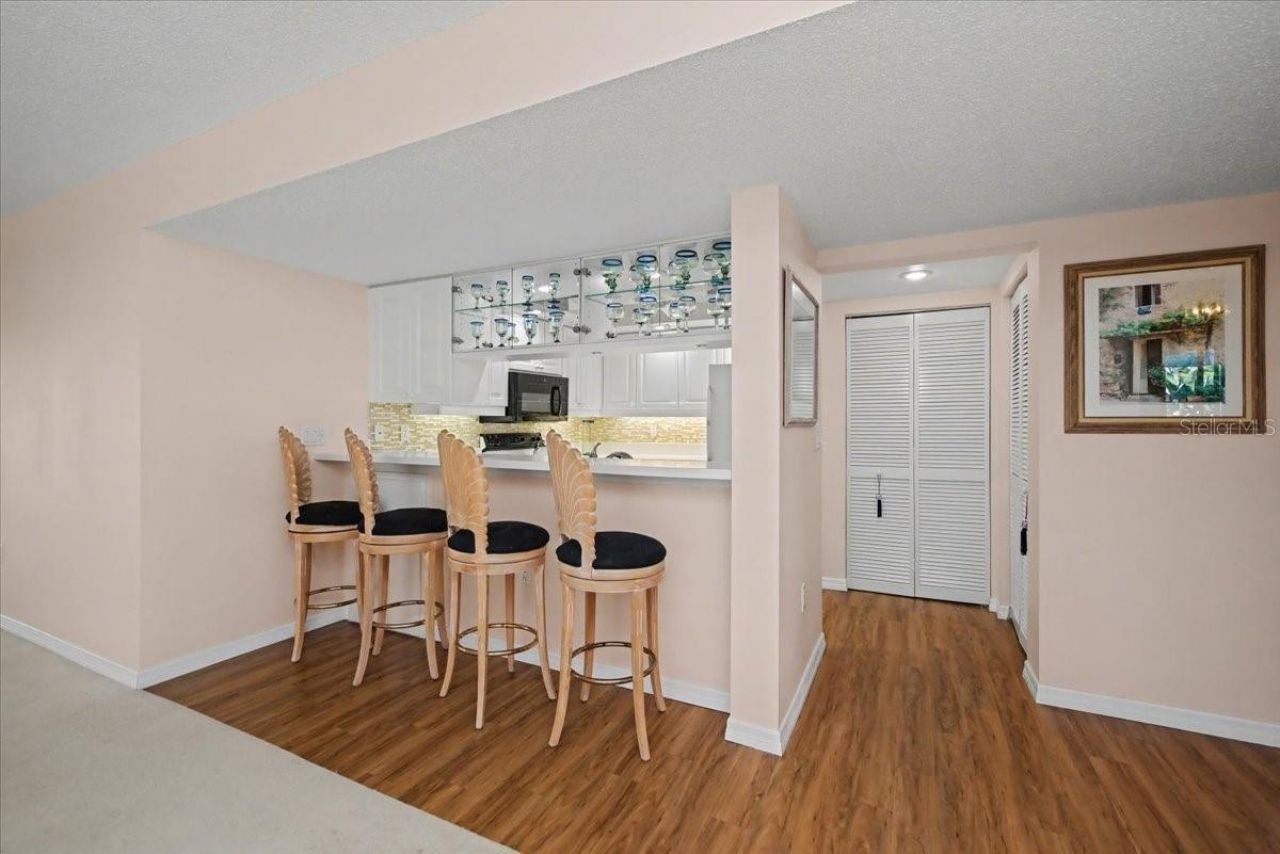 1233 Edgewater Circle, Unit 65, Bradenton, FL 34209 Photo