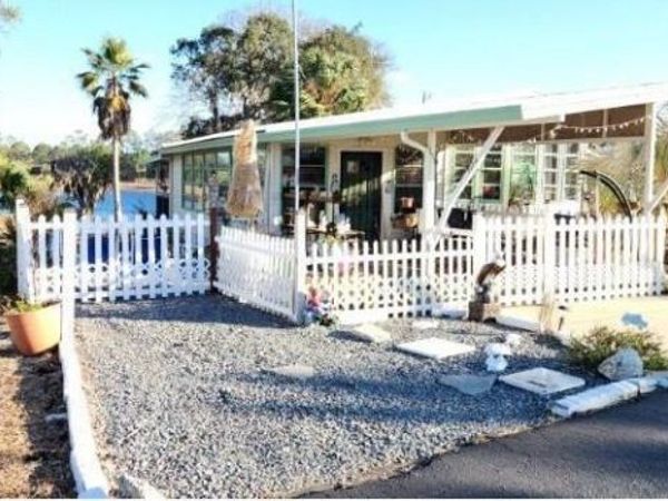 9408 COUGAR DRIVE, WEEKI WACHEE, FL 34613