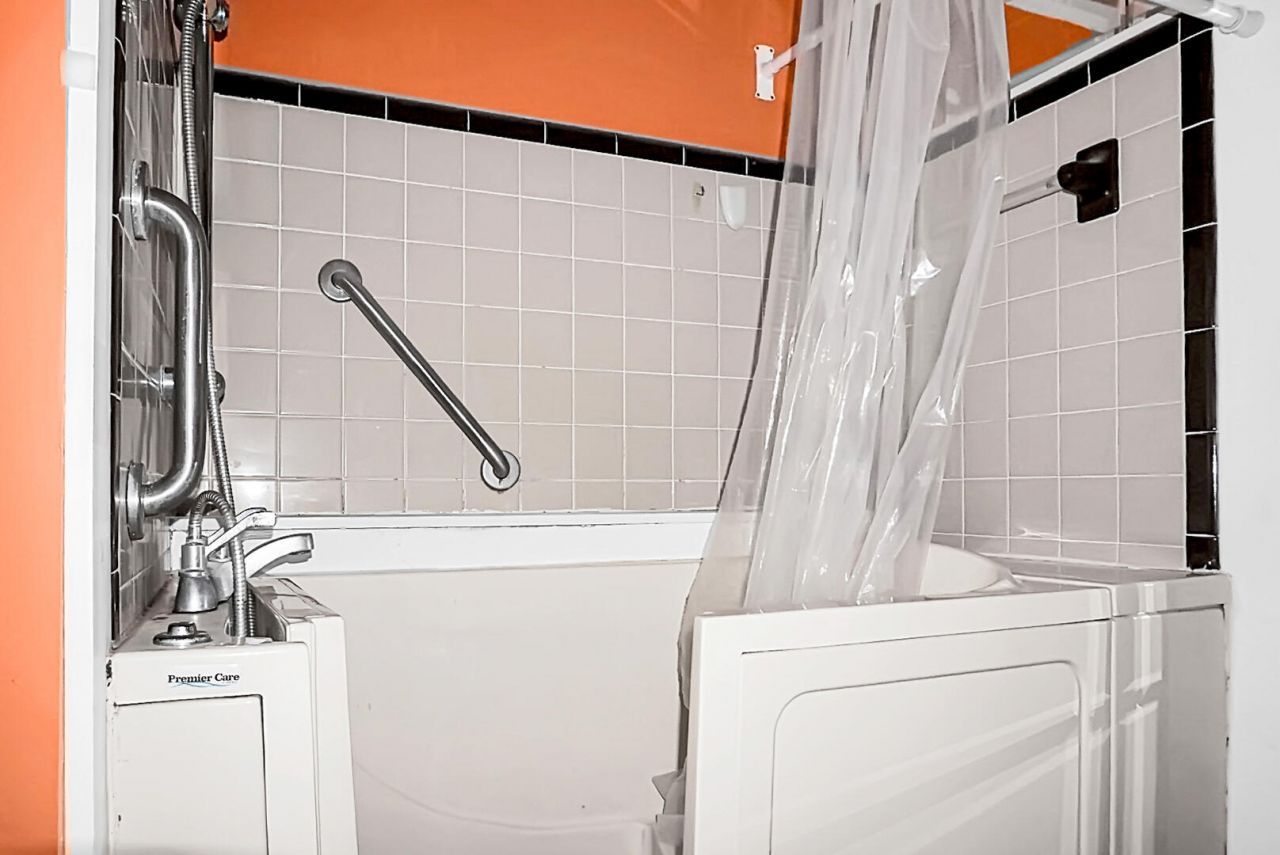 403 Bristlecone Drive Photo 10