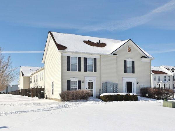 6423 Blue Knoll Drive, Unit 49, Canal Winchester, OH 43110
