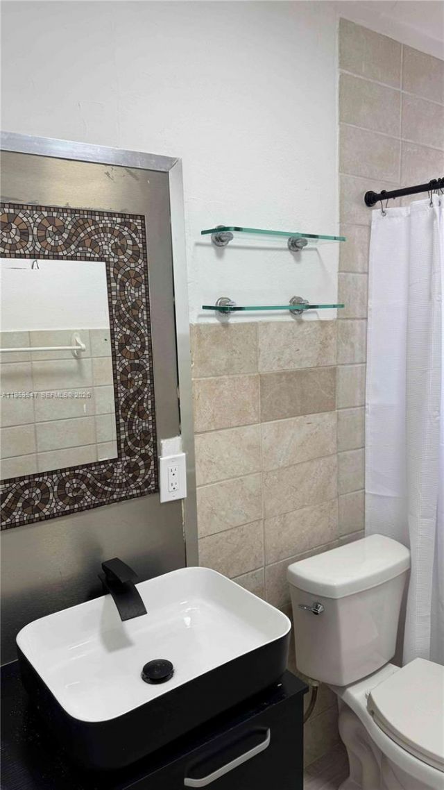 16221 E Bunche Park Dr, Miami Gardens, FL 33054 Photo