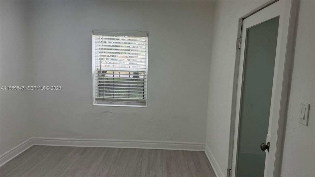 16221 E Bunche Park Dr, Miami Gardens, FL 33054 Photo