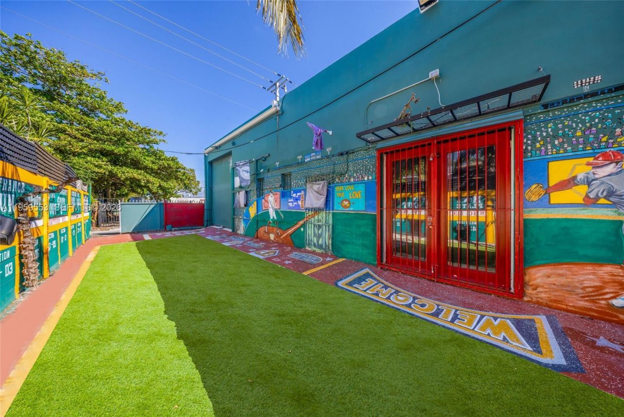 4000 NW 2nd Ave, Miami, FL 33127 Photo