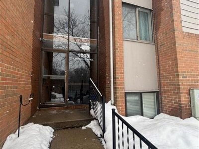 1008 Lookout Trail, Unit D, West Carrollton, OH 45449 Photo 3