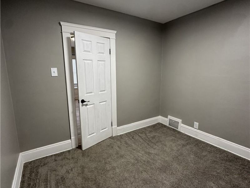 5303 Kohout Street, Maple Heights, OH 44137 Photo 13