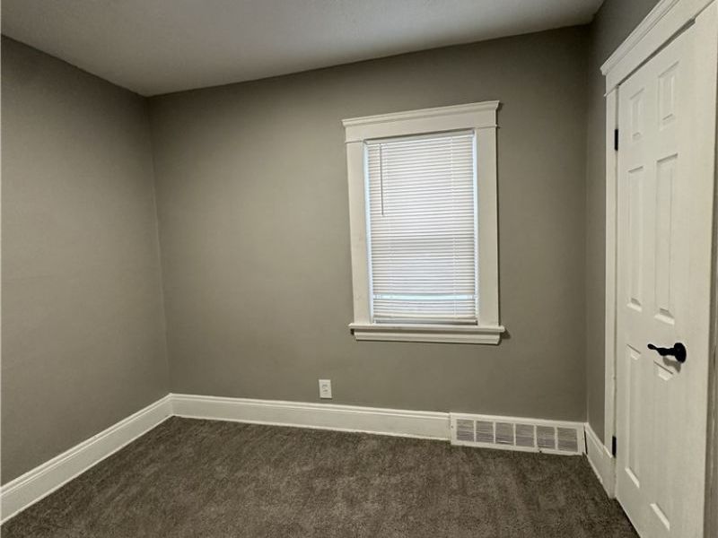 5303 Kohout Street, Maple Heights, OH 44137 Photo 14