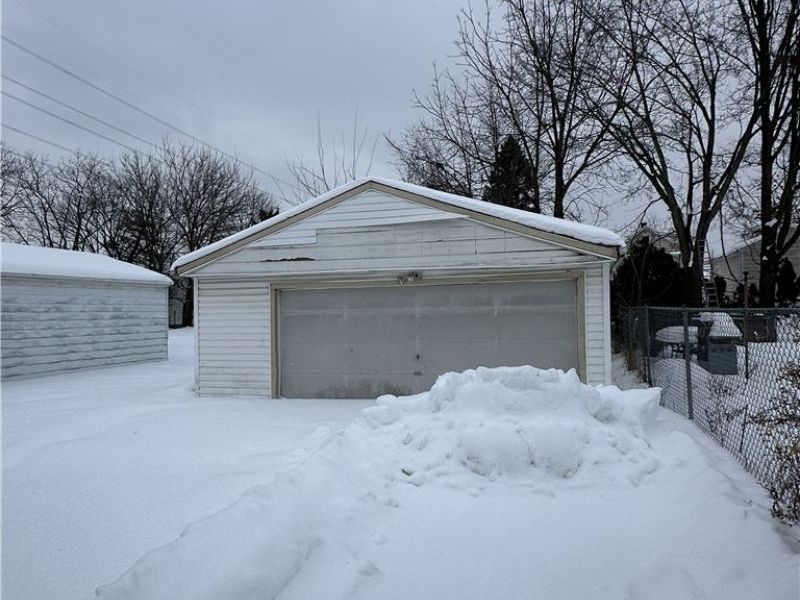 5303 Kohout Street, Maple Heights, OH 44137 Photo 2