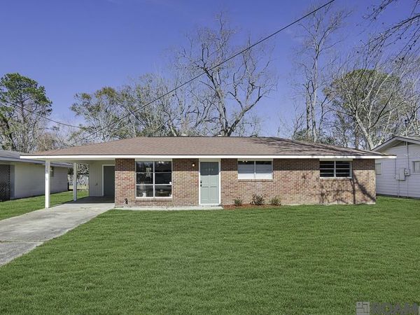 634 E Rome St, Gonzales, LA 70737