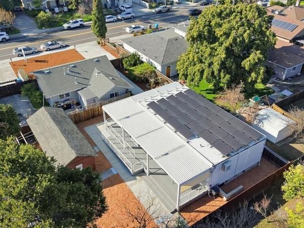 2260 Clarke Avenue, East Palo Alto, CA 94303