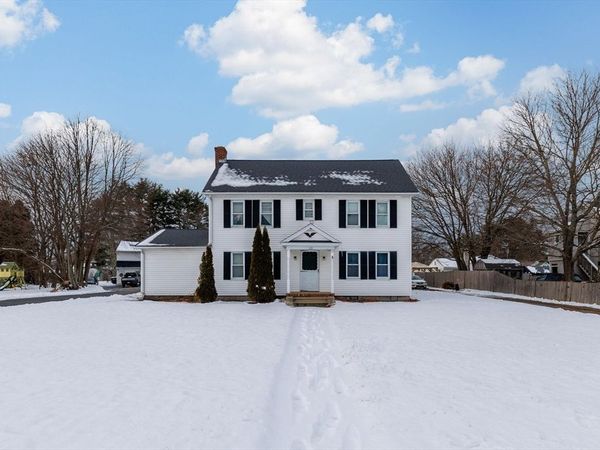 113 Main St., Oxford, MA 01540