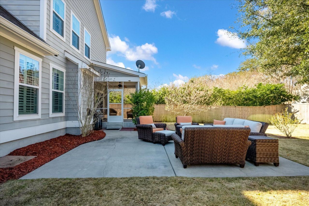 2258 Show Basket Way Photo 43