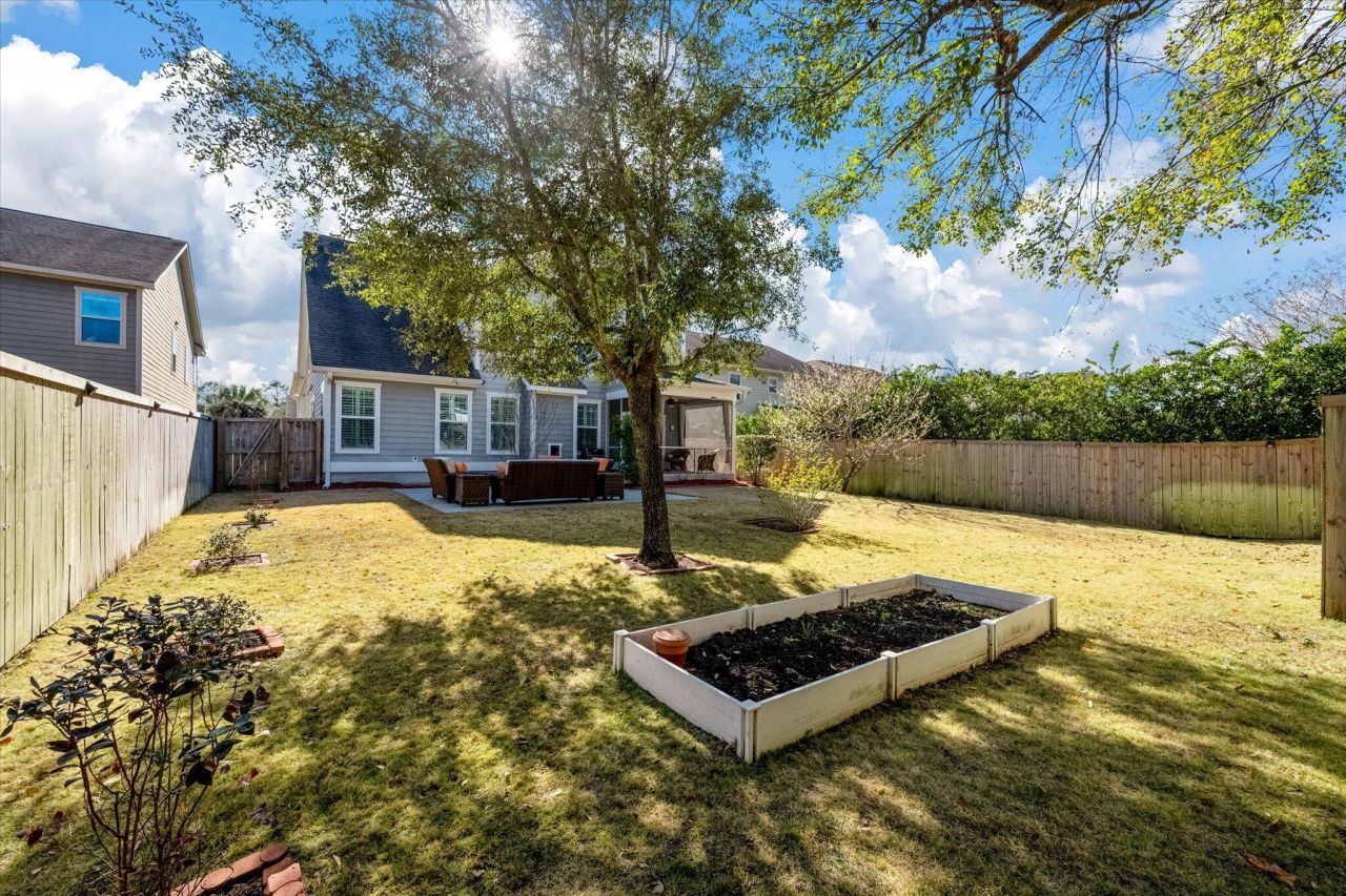 2258 Show Basket Way Photo 46