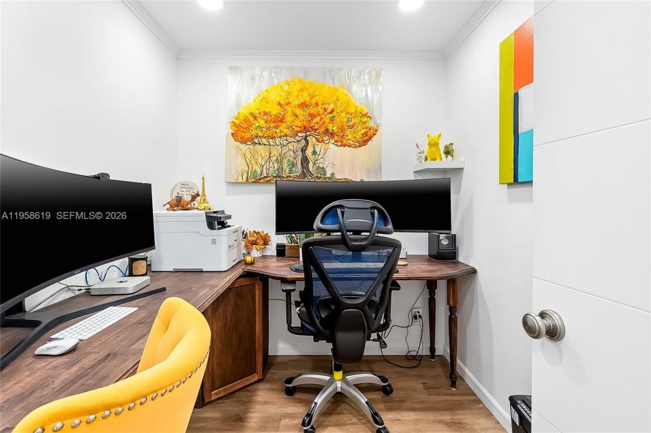 600 Three Islands Blvd , Unit 604, Hallandale Beach, FL 33009 Photo