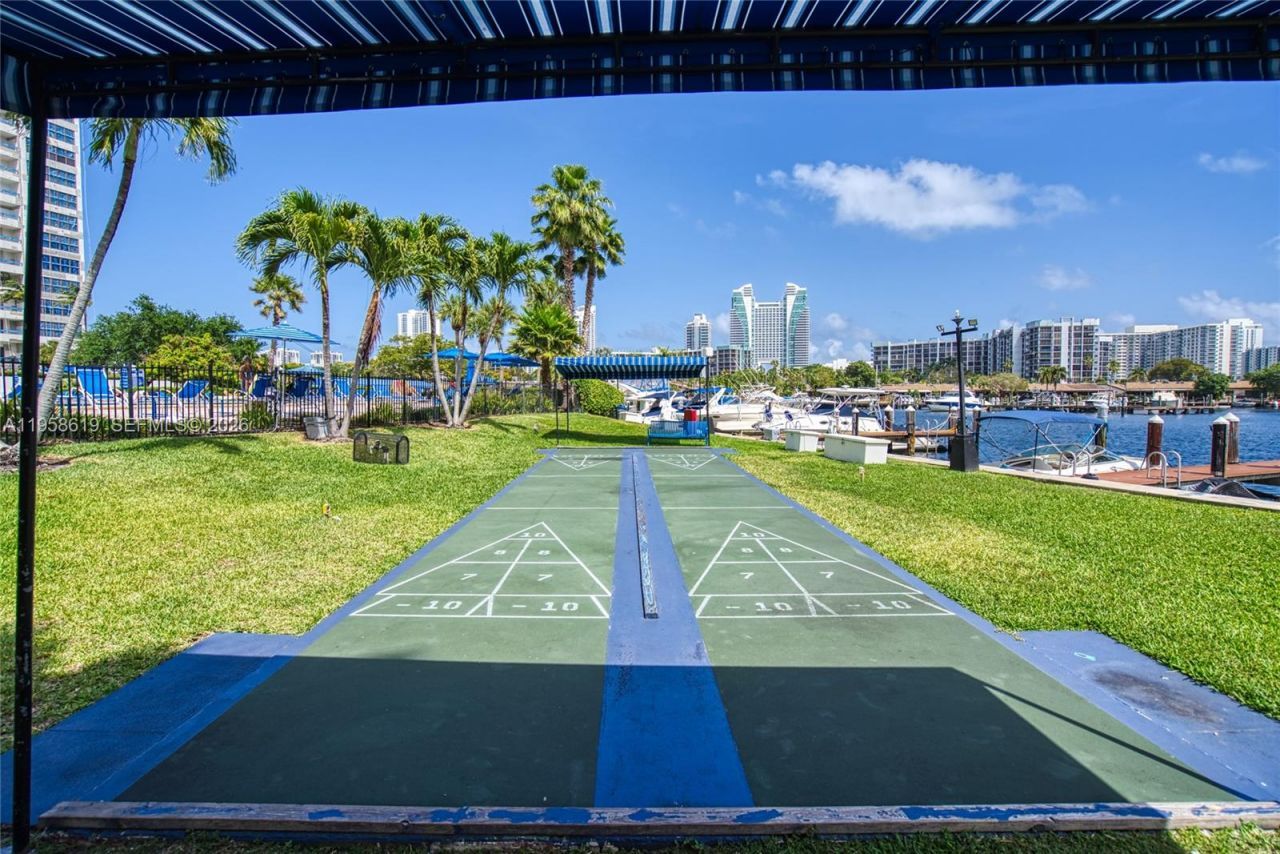 600 Three Islands Blvd, Unit 604, Hallandale Beach, FL 33009 Photo
