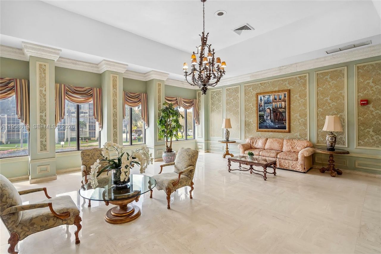 600 Three Islands Blvd, Unit 604, Hallandale Beach, FL 33009 Photo
