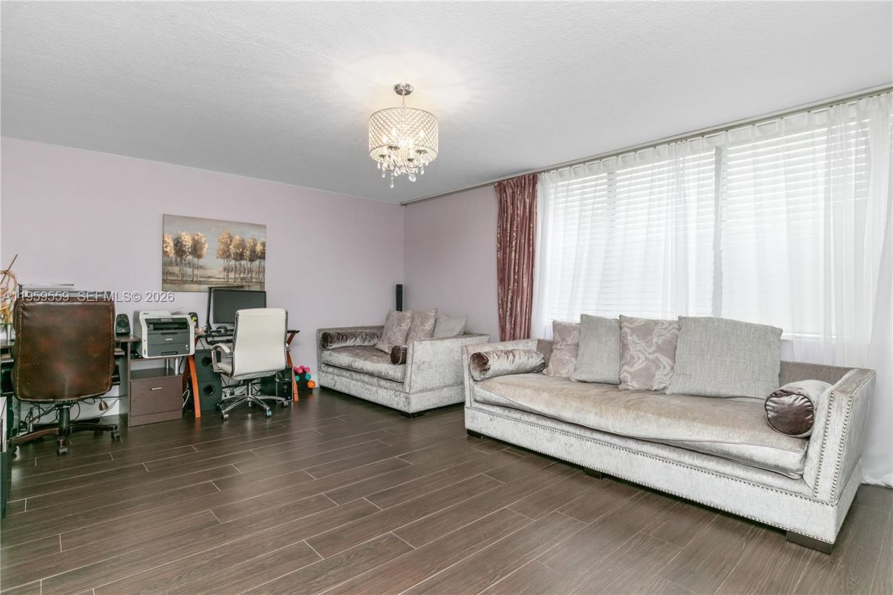 20291 NE 30th Ave, Unit PH-10, Aventura, FL 33180 Photo