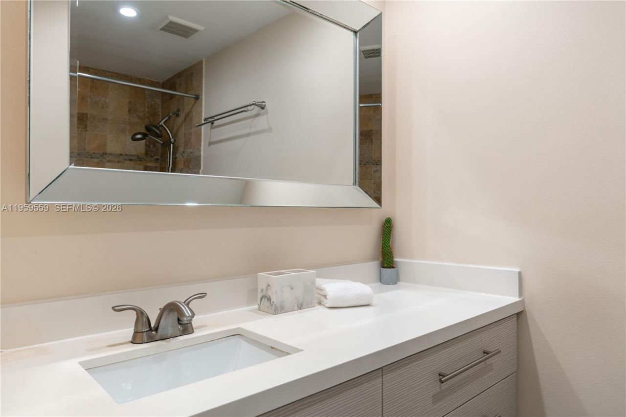 20291 NE 30th Ave, Unit PH-10, Aventura, FL 33180 Photo