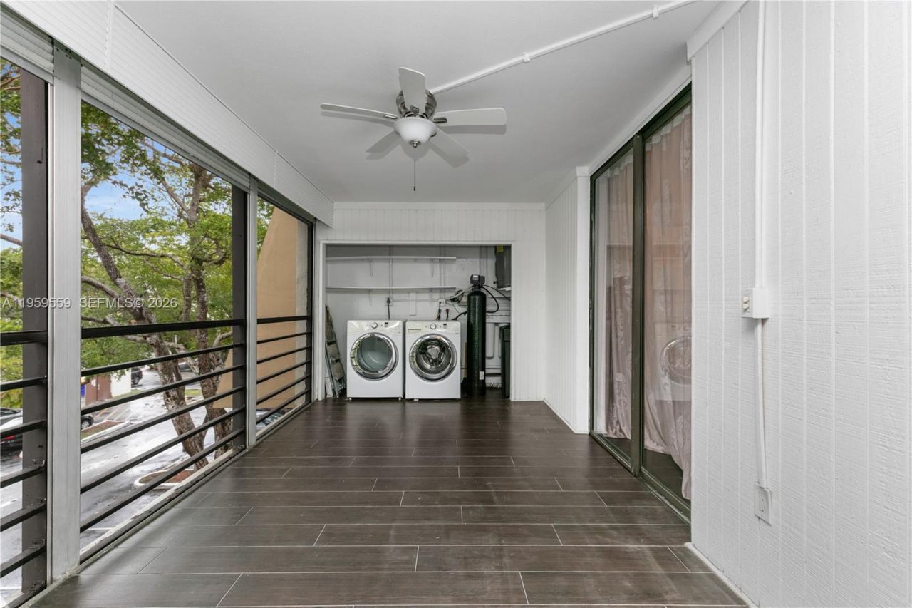 20291 NE 30th Ave, Unit PH-10, Aventura, FL 33180 Photo