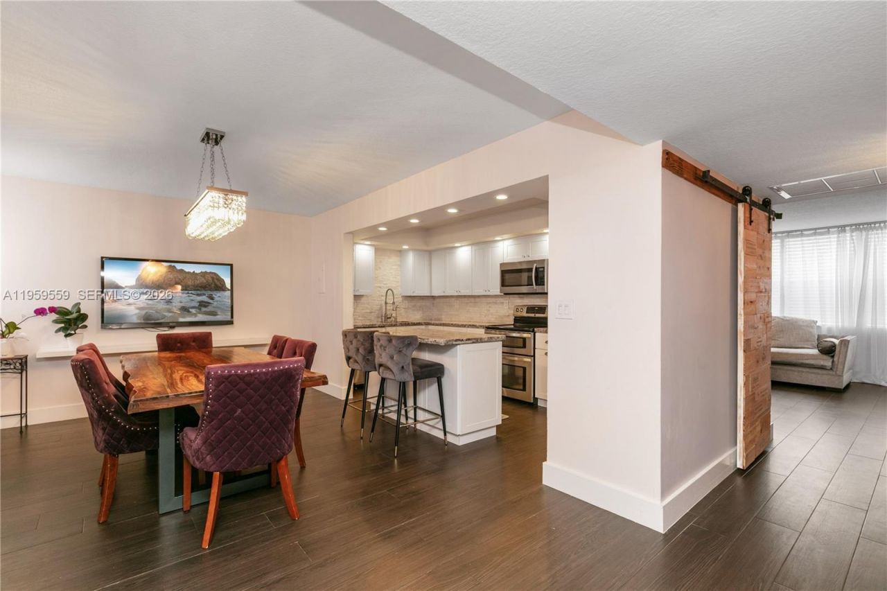 20291 NE 30th Ave, Unit PH-10, Aventura, FL 33180 Photo