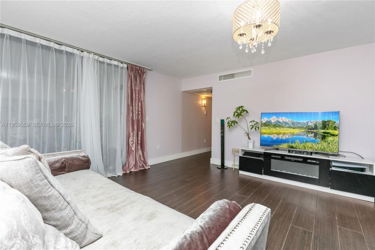 20291 NE 30th Ave, Unit PH-10, Aventura, FL 33180 Photo