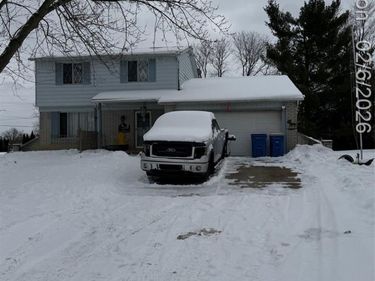 7731 Pleasant Manor Drive, Waterford Twp, MI 48327