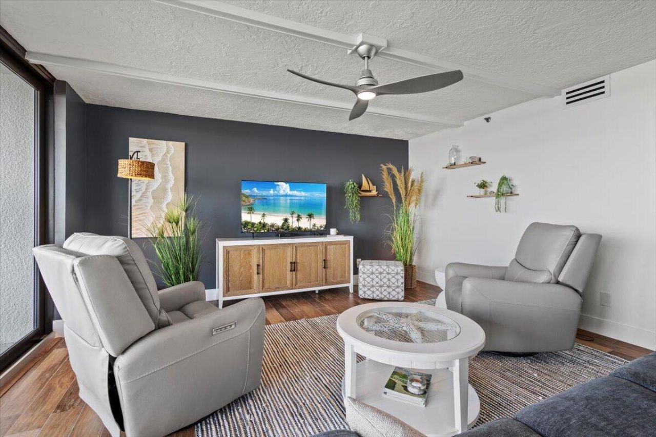 8750 S Ocean Drive, Unit 334, Jensen Beach, FL 34957 Photo