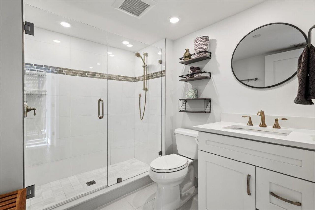 8750 S Ocean Drive, Unit 334, Jensen Beach, FL 34957 Photo