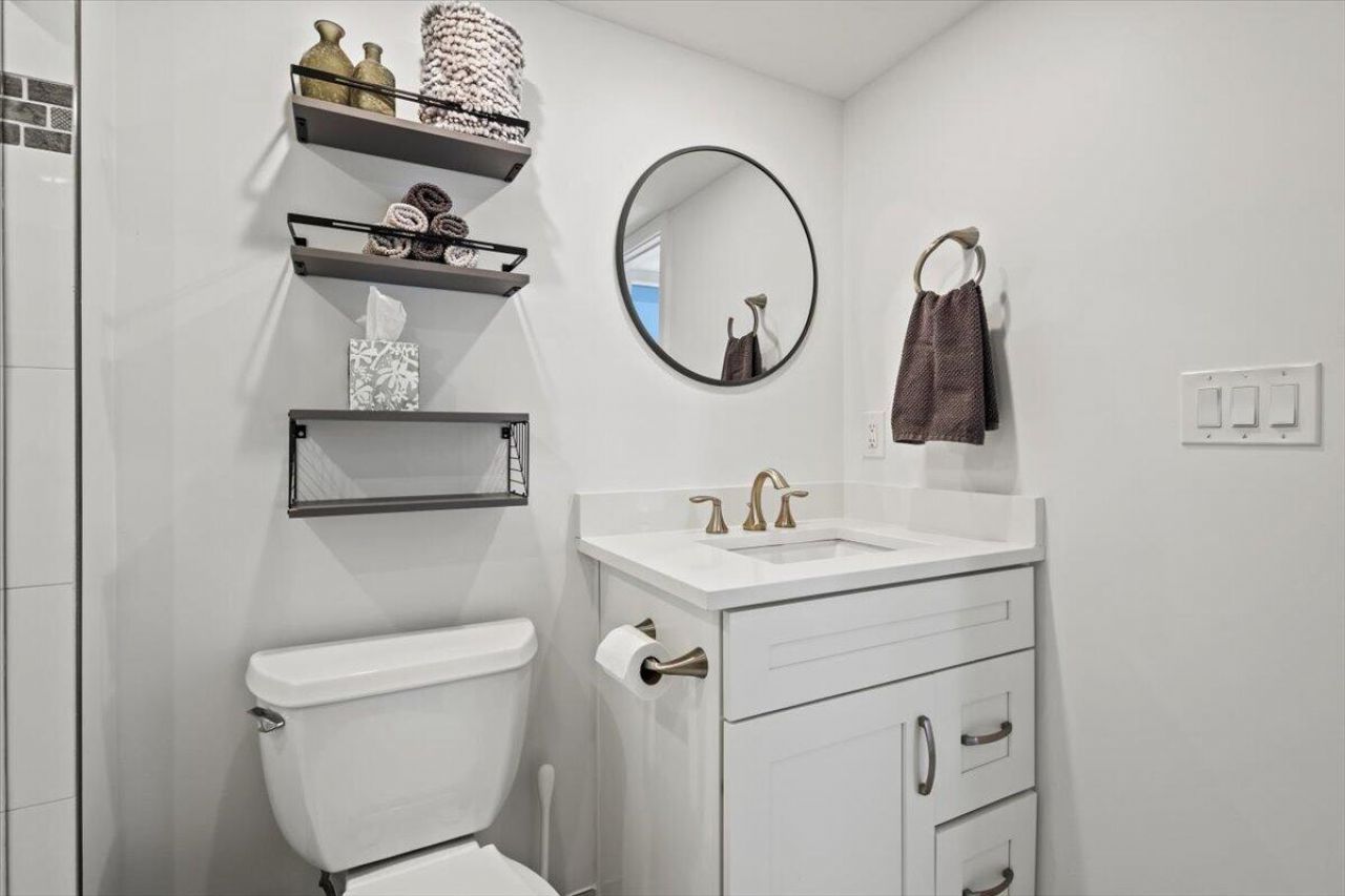 8750 S Ocean Drive, Unit 334, Jensen Beach, FL 34957 Photo