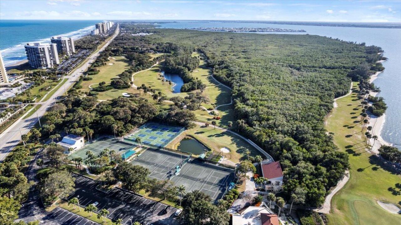 8750 S Ocean Drive, Unit 334, Jensen Beach, FL 34957 Photo