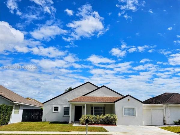15581 SW 144th Ct, Miami, FL 33177