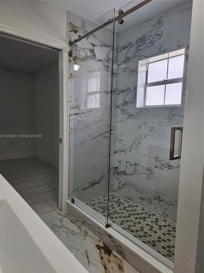 15581 SW 144th Ct, Miami, FL 33177 Photo