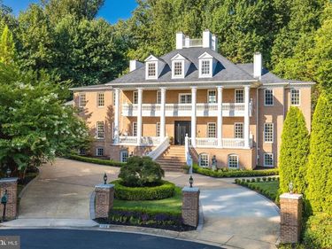 1106 MILL RIDGE, MCLEAN, VA 22102
