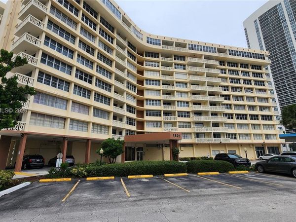 Unit 209, Hallandale Beach, FL 33009