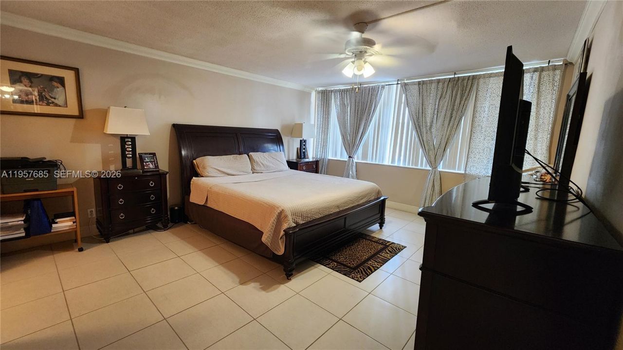 Please Call For Address, Unit 209, Hallandale Beach, FL 33009 Photo