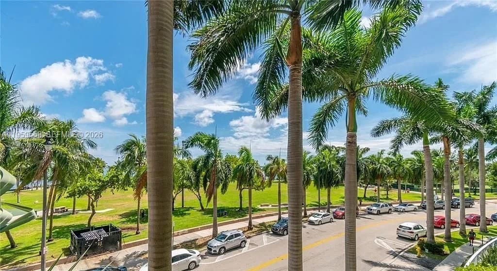 1900 N Bayshore Dr, Unit 506, Miami, FL 33132 Photo