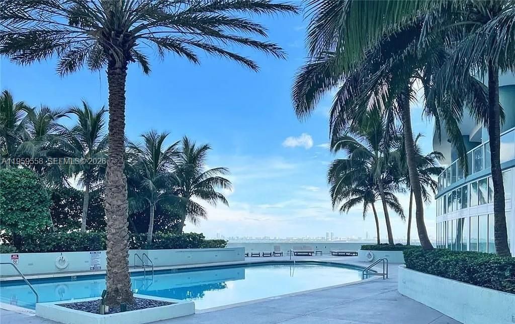 1900 N Bayshore Dr, Unit 506, Miami, FL 33132 Photo