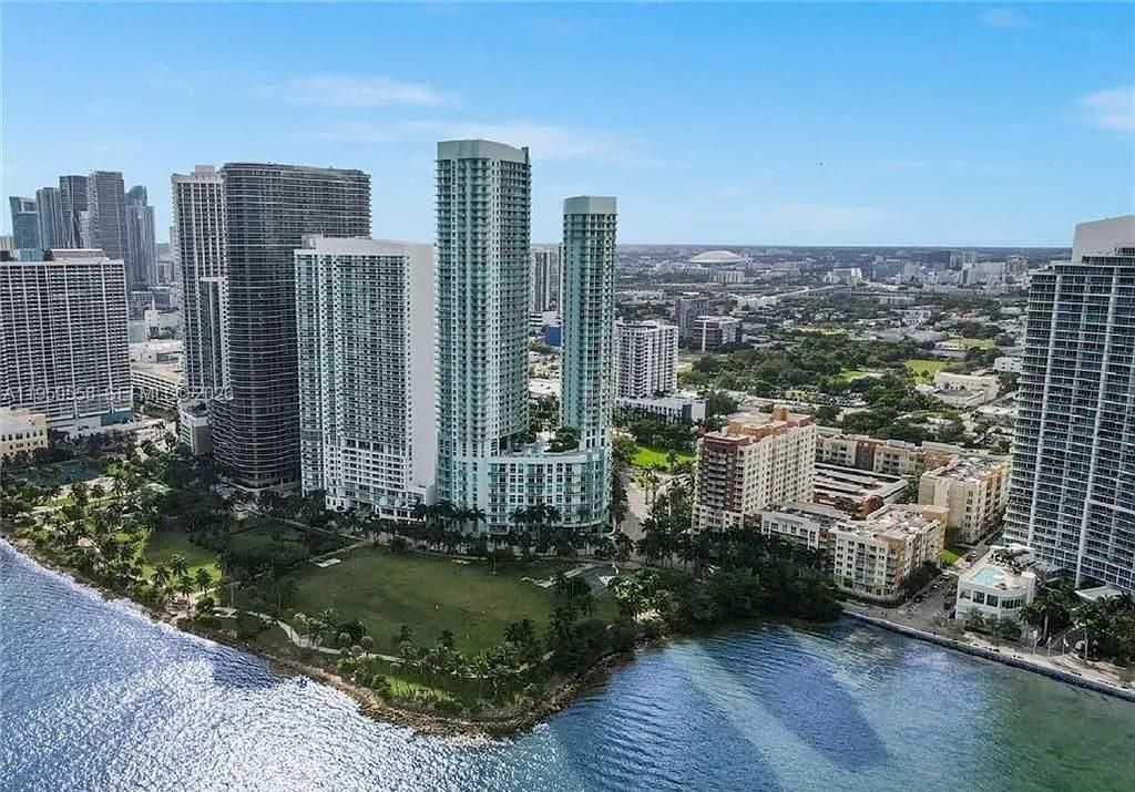 1900 N Bayshore Dr, Unit 506, Miami, FL 33132 Photo