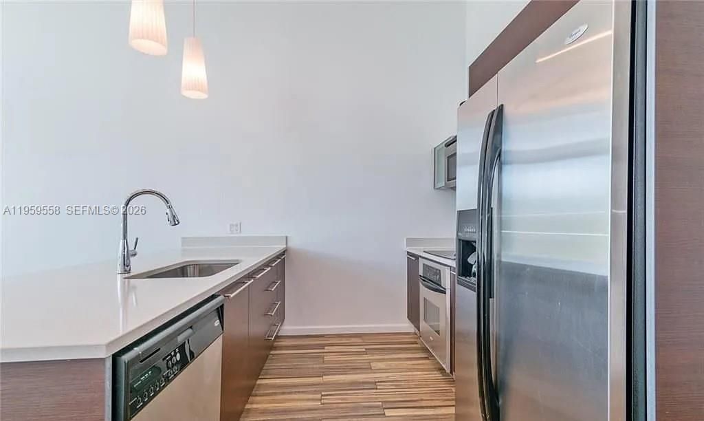 1900 N Bayshore Dr, Unit 506, Miami, FL 33132 Photo