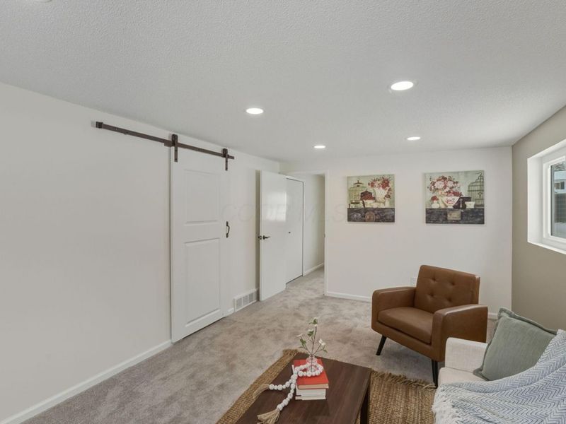 5278 Glenbriar Court, Columbus, OH 43232 Photo 19