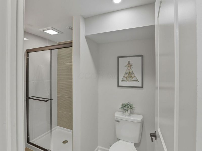 5278 Glenbriar Court, Columbus, OH 43232 Photo 21