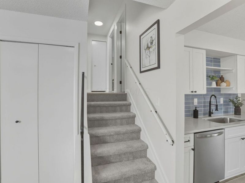 5278 Glenbriar Court, Columbus, OH 43232 Photo 24