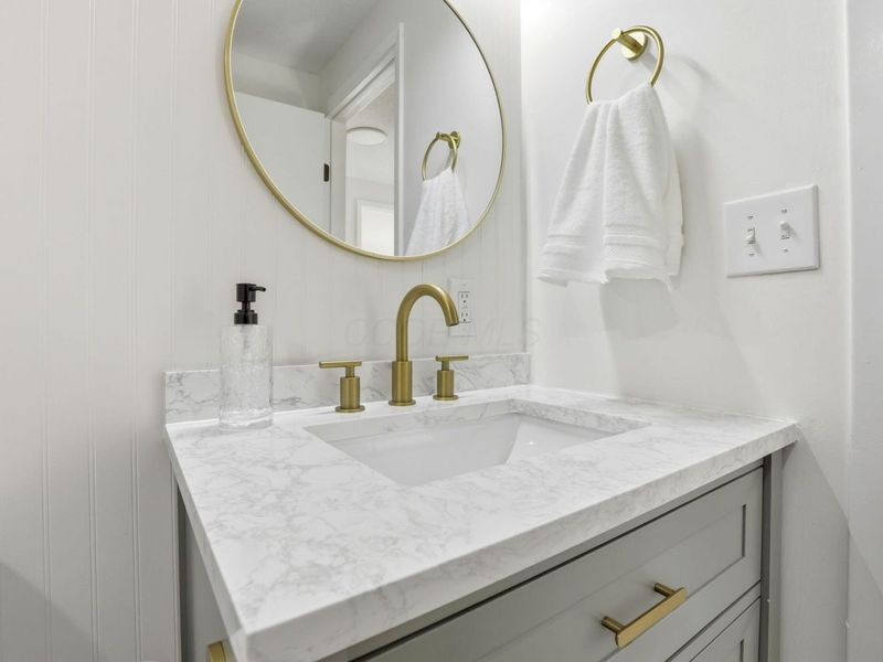 5278 Glenbriar Court, Columbus, OH 43232 Photo 31